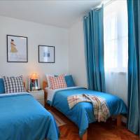 One-Bedroom Apartment with a large Terrace and Sea View
