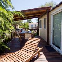 Classic Three-Bedroom Mobile Home with Terrace