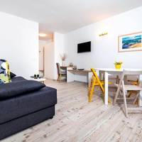One-Bedroom Apartment with Balcony