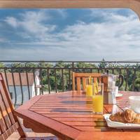 Comfort One-Bedroom Apartment with Balcony and Sea View