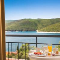Superior Triple Room with Balcony - Seaside