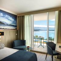 Double Room with Balcony and Sea View