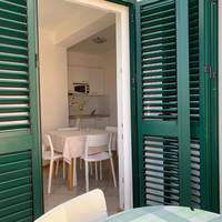 One-Bedroom Apartment with Sea View (3 Adults)