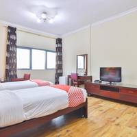 Quadruple Suite with Living Room