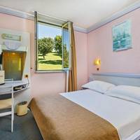 Economy Single Room with French Bed - Park Side