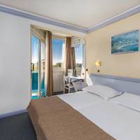 Classic Room with Balcony and Sea View