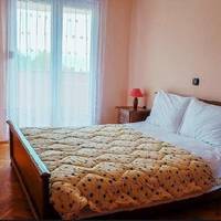 One-Bedroom Apartment with Balcony (4 Adults)
