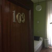 Economy Single Room with Shared Bathroom