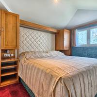 Suite with River View