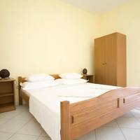 Comfort Two-Bedroom Apartment with Balcony and Sea View