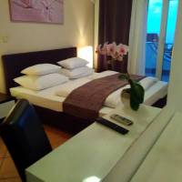 Deluxe Double Room with Balcony and Sea View