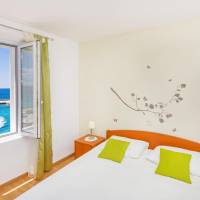 Studio Apartment with Sea View