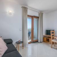 Two-Bedroom Apartment with Balcony and Sea View