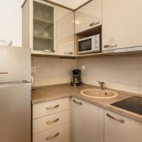 One-Bedroom Apartment with Balcony