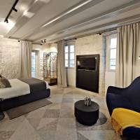 Superior Queen Double Room with Balcony - ANNEX 