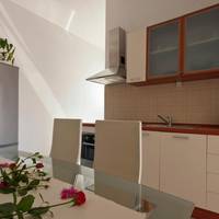 Apartment (4 Adults)