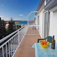 Studio with Balcony and Sea View - Attic