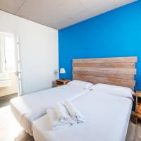 Double or Twin Room with Shared Bathroom