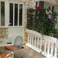 Studio with Patio  with Terrace