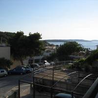 One Bedroom Apartment with Balcony and Sea View