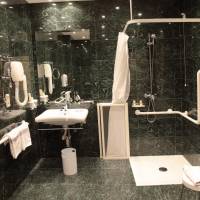 Double or Twin Room - Disability Access