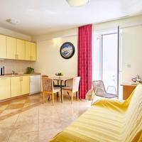 One-Bedroom Apartment with Balcony