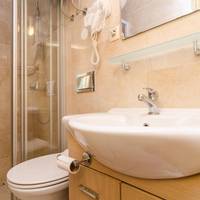 Double Room with Street View