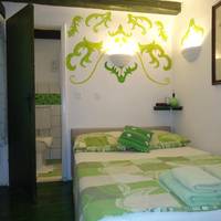 Studio (2 Adults)