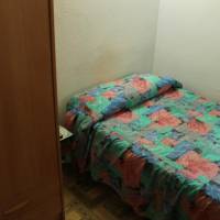 Single Room with Shared Bathroom