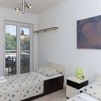 One-Bedroom Apartment with Balcony (4 Adults)