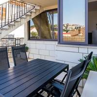 Two-Bedroom Apartment with Balcony and Sea View
