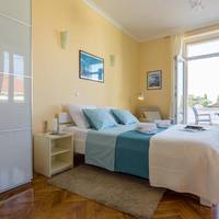 Studio with Balcony and Sea View