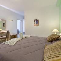 Apartment (5 Adults)