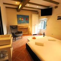 Double Room - Non-Smoking 