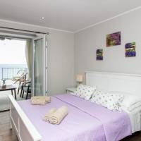 Standard Studio Apartment with Terrace and Sea View