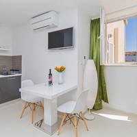 Studio with Terrace