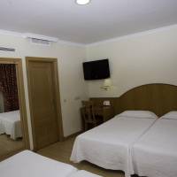 Two Connecting Double Rooms