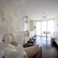 Deluxe Two-Bedroom Apartment with Balcony - Sea Side