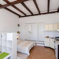 Studio Apartment with Terrace and Sea View (2 Adults)