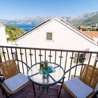 Comfort Studio Apartment with Balcony and Sea View