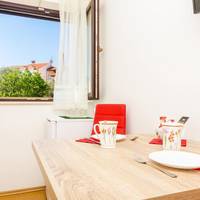 Standard Double Room with Garden View