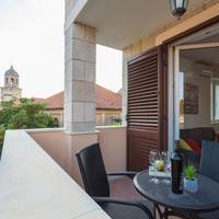 Two-Bedroom Apartment with Sea View and Balcony