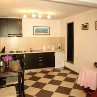 One-Bedroom Apartment with Terrace (4 Adults)