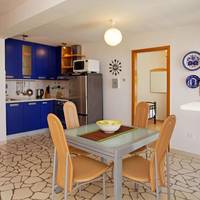 One-Bedroom Apartment with Terrace and Sea View