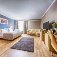 Superior Family Room (2 Adults + 2 Children)