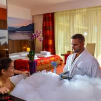 King Room with Spa Bath