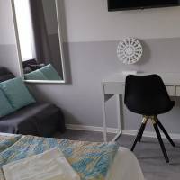 Standard Queen Room