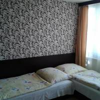 Room (6 Adults)