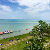 Deluxe Double or Twin Room with Lake View