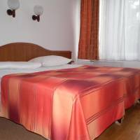 2-Room Apartment (2 Adults)